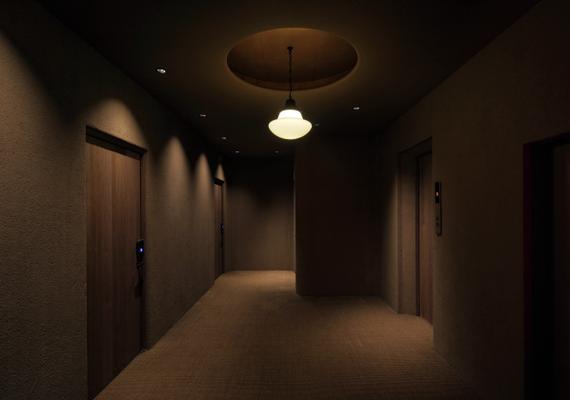 福岡博多のプライベートサウナサクラドウの3Fエレベーターフロア