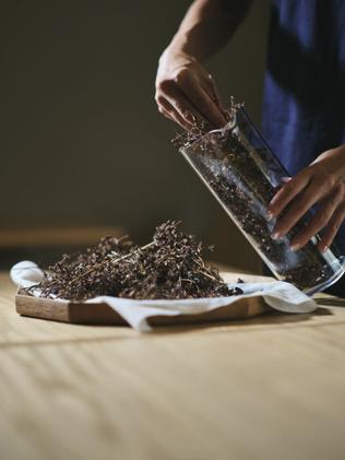 monSAKŌの「お香」