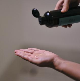 自然由来のRetocosのシャンプー