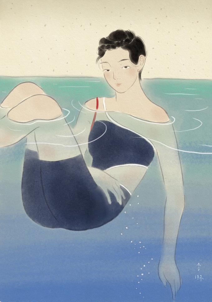 プライベートサウナの水風呂に浸る女性